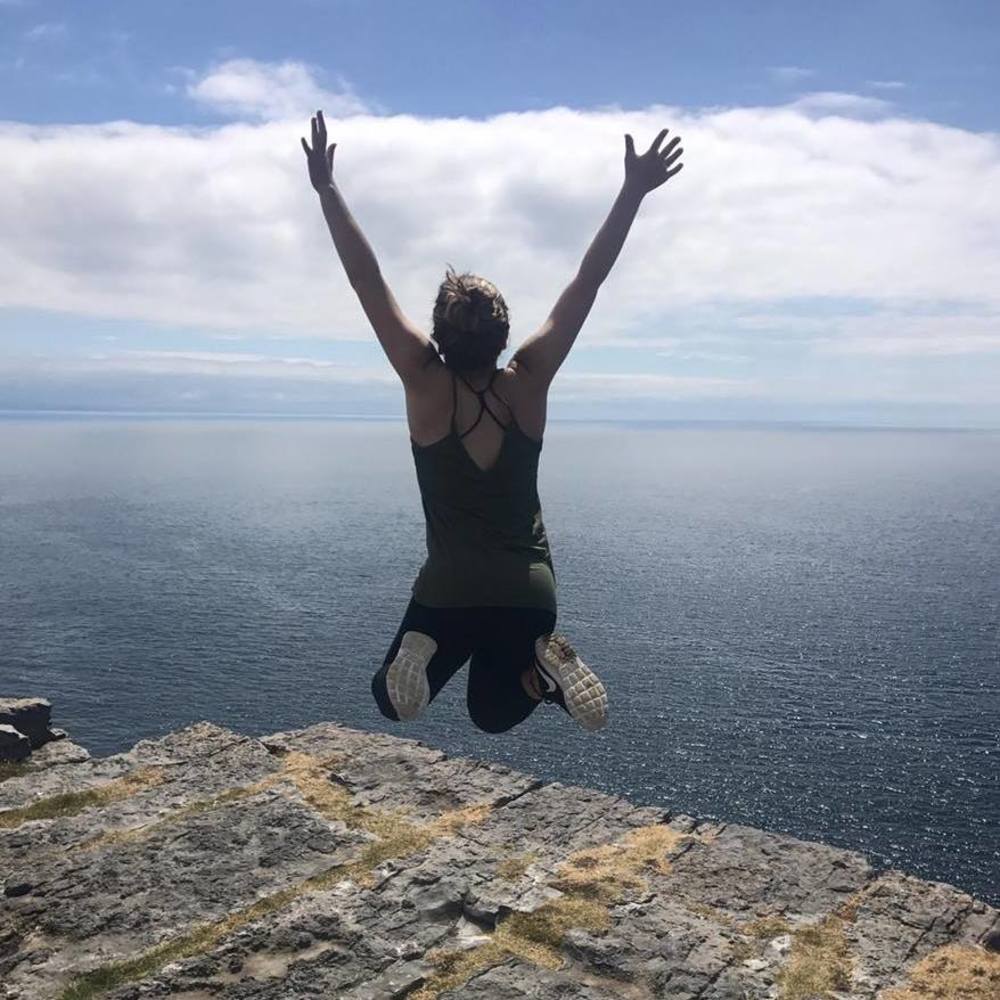 Meet your Posher, Elizabeth